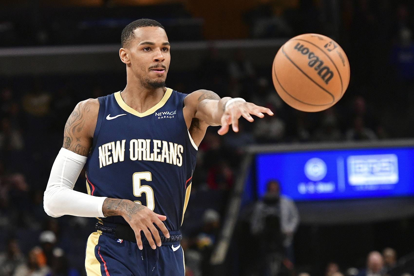 大的中前场 大的中前场