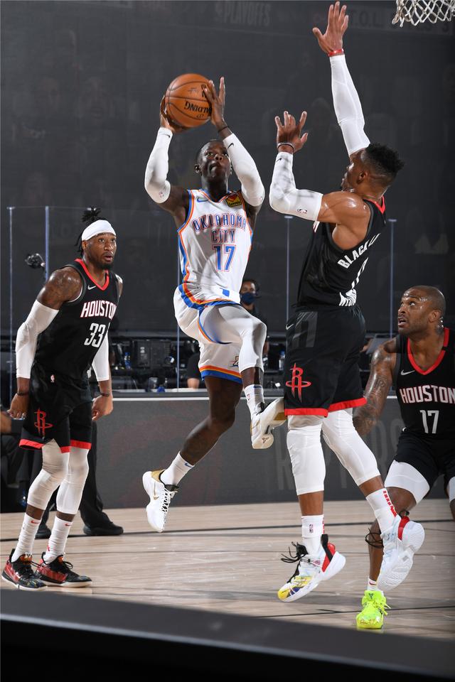 因此对他们 因此对他们