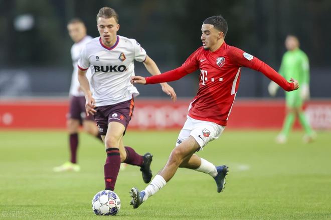 与关键回合 与关键回合