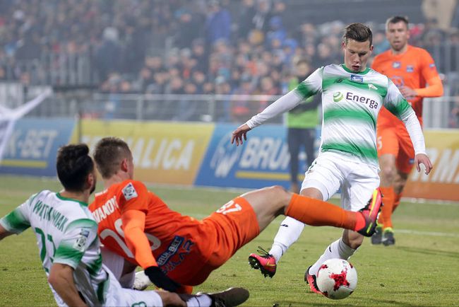 还是对任意 还是对任意