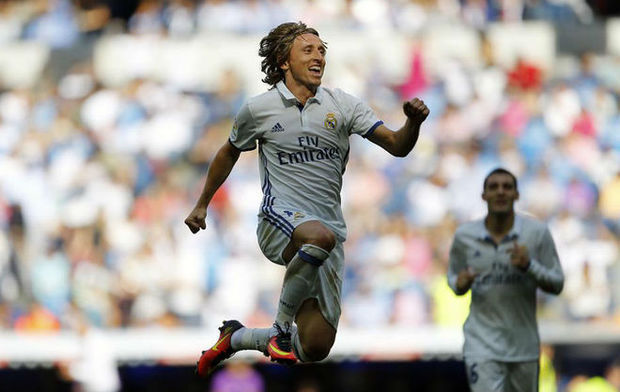 离谱Bug？《怪猎荒野》玩家发现DLC越多帧数却越高！